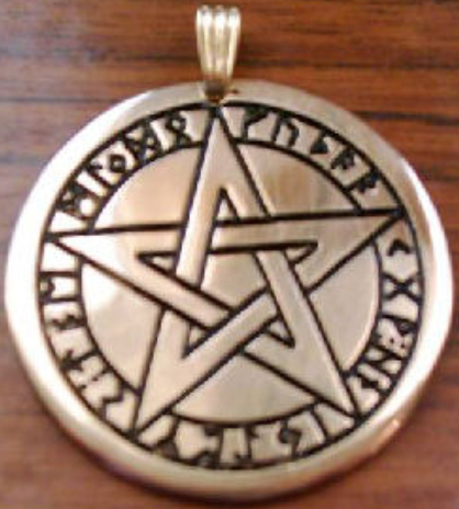 Anhänger- Runenpentagramm aus Messing Anhänger- Runenpentagramm aus Messing